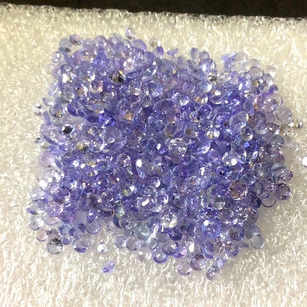 🚨Today ONLY 🚨🚨🚨🚨1.00Carat plus Parcel of Genuine Tanzanite